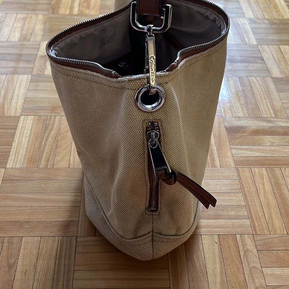 Calvin Klein bag - Picture 5 of 8